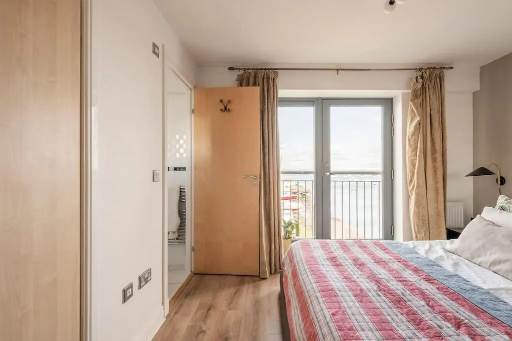 Calming Sea View City Apartment Edinburgh Verenigd Koninkrijk